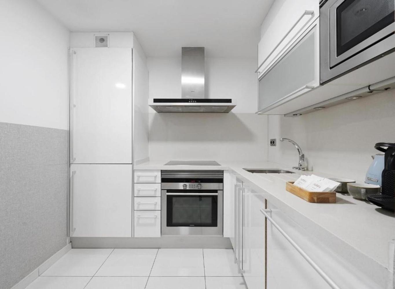Ola Living Plaza Catalunya Apartment Барселона Екстериор снимка