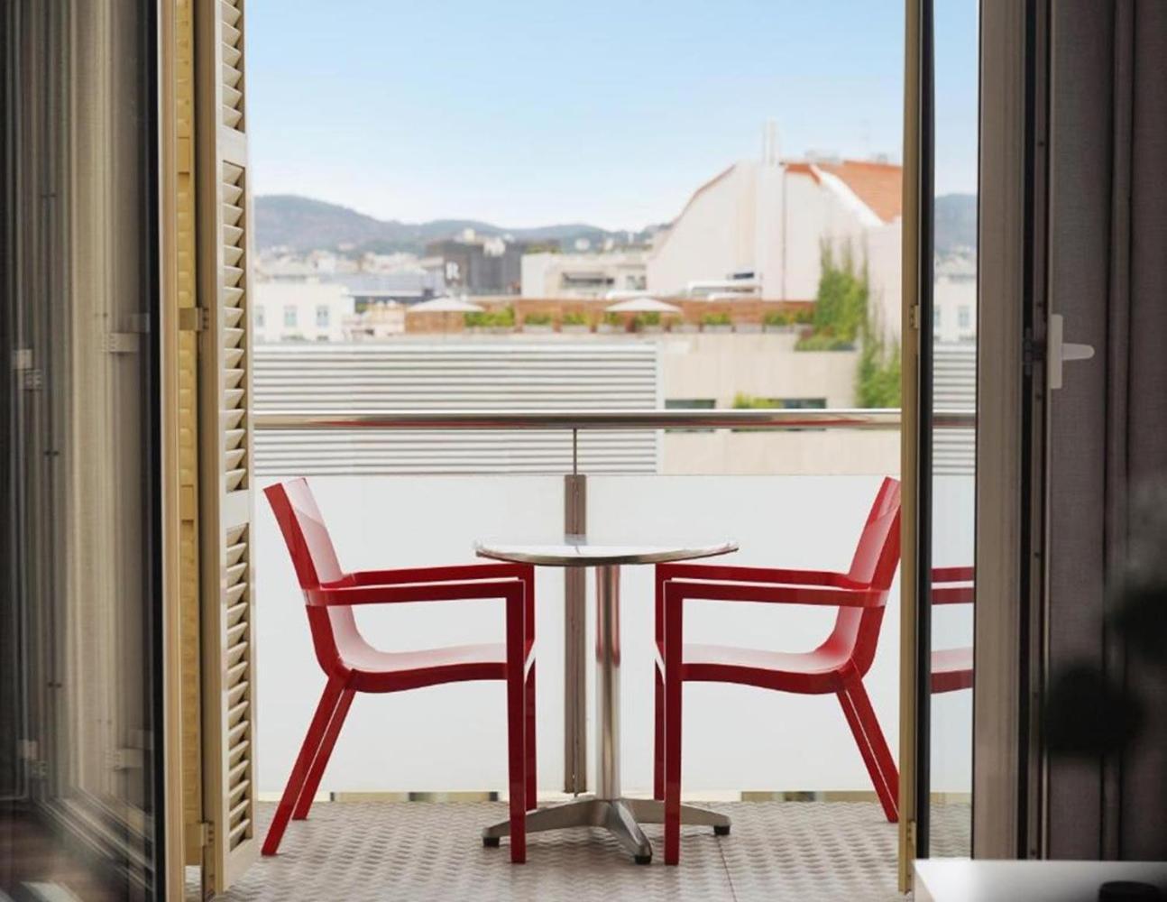 Ola Living Plaza Catalunya Apartment Барселона Екстериор снимка